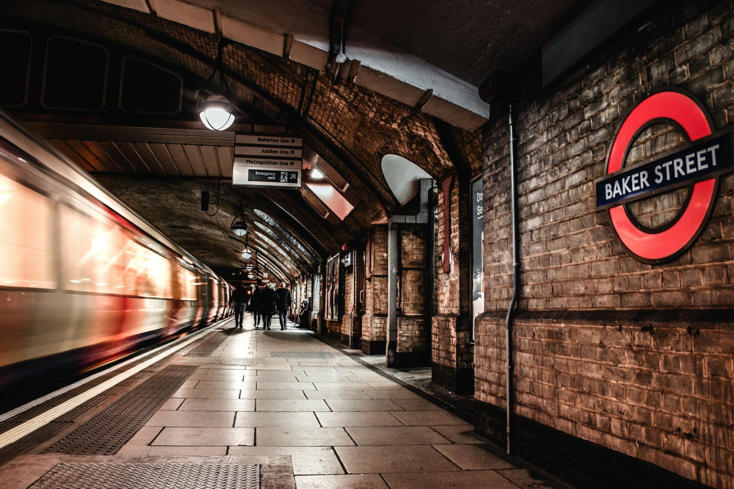 Train platform for the journey to Watford Junction and the Studio Tour